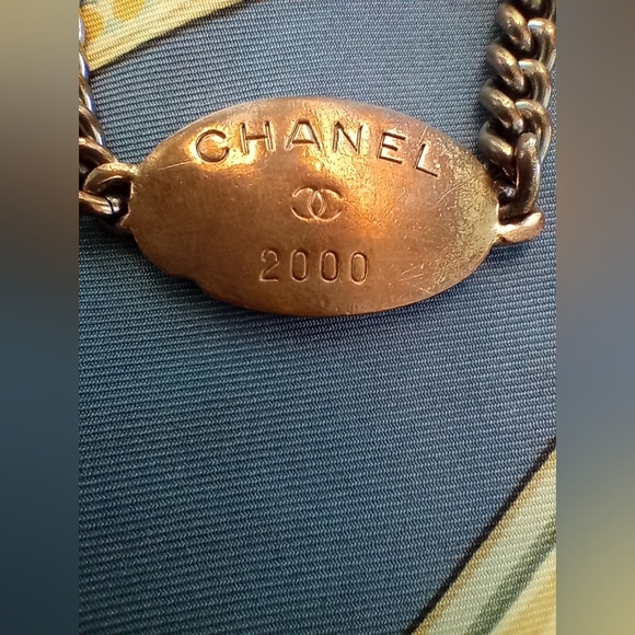 Vintage Chanel Gold Chain Bracelet Year 2000 - 100% Authentic - Picture 3 of 4